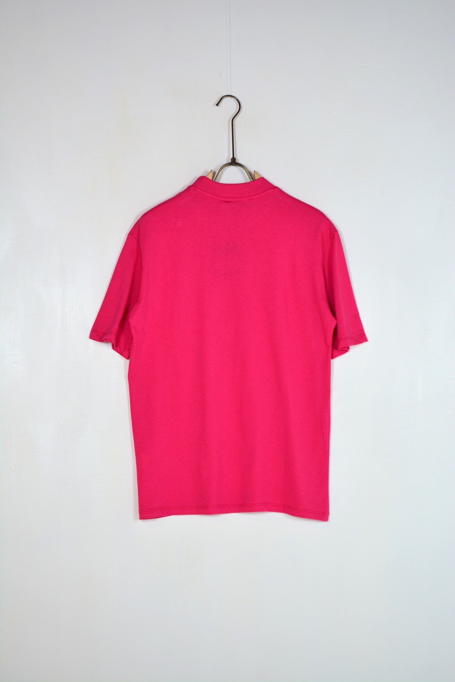T-shirt colletto basic fuxia