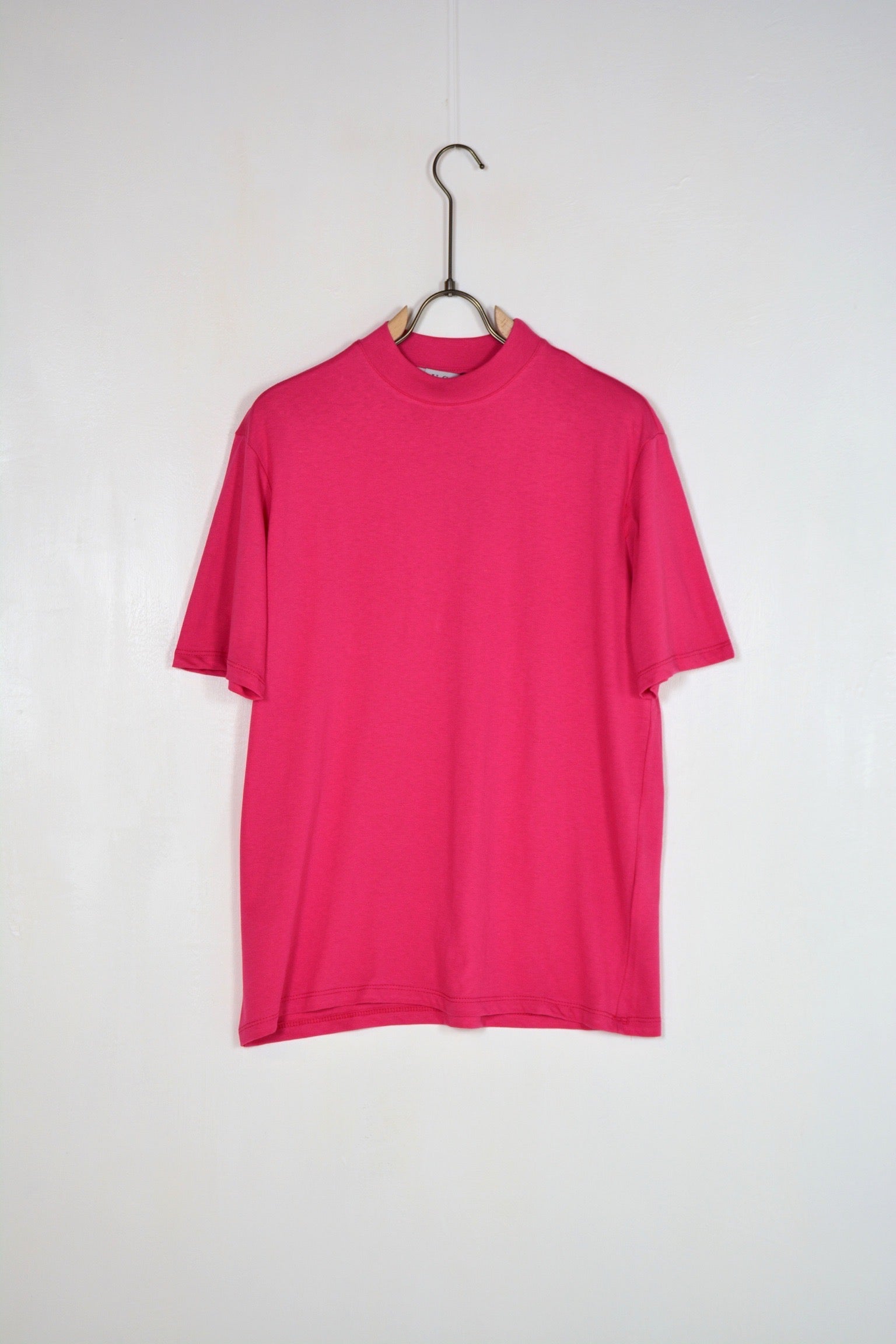 T-shirt colletto basic fuxia