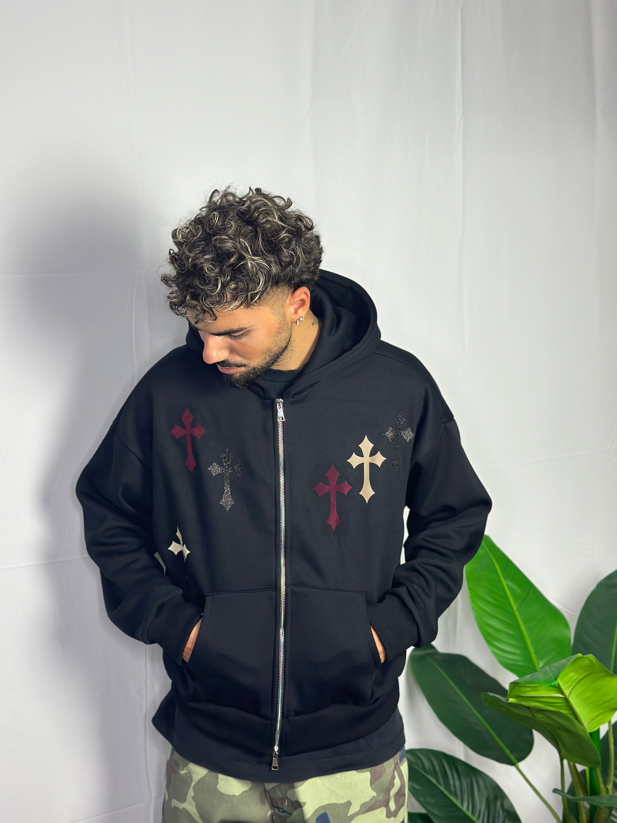 Hoodie Zip Crosses Nera