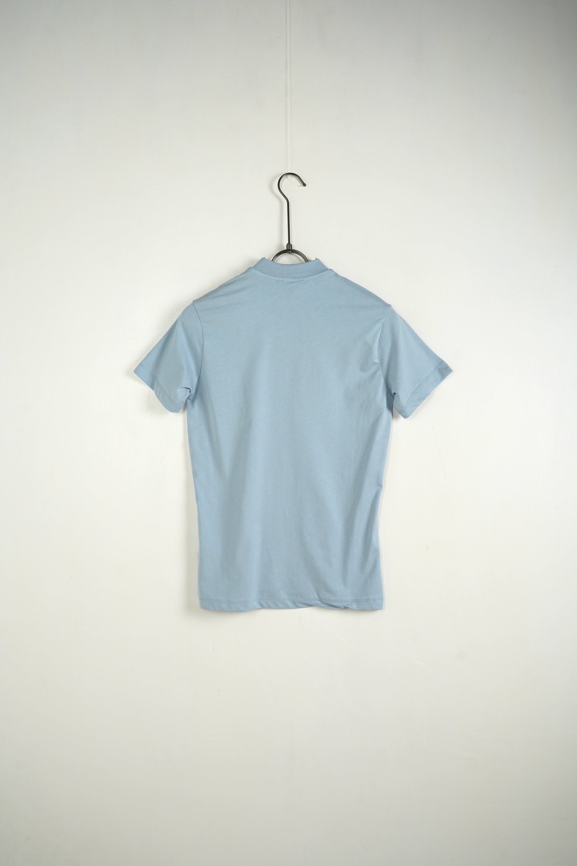 T-shirt colletto basic celeste bambino