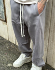 Pantalone tuta baggy grigio campus