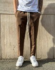 Pantalone liscio marrone