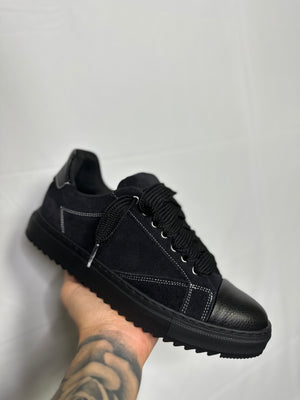 SNEAKERS STREETWEAR NERA IN CAMOSCIO