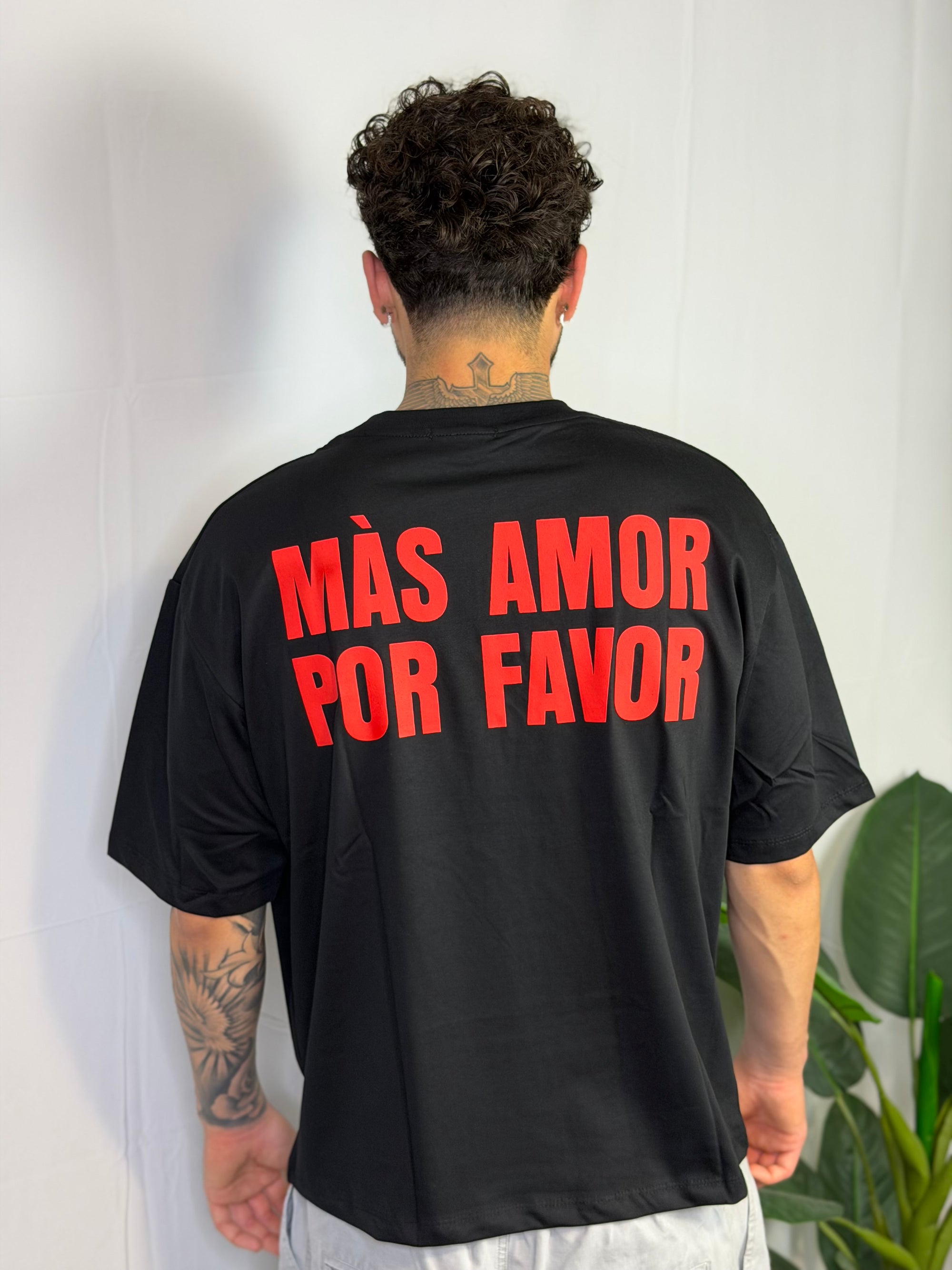 T-SHIRT MÀS AMOR PORFAVOR